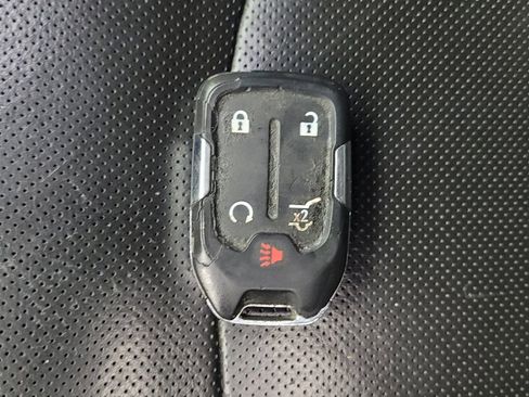 Used 2018 GMC Terrain Denali w/ LPO, 'HIT The Road' Package FWD image 32