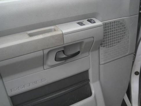 Used 2013 Ford E-350 and Econoline 350 Extended Super Duty w/ PWR Group image 21