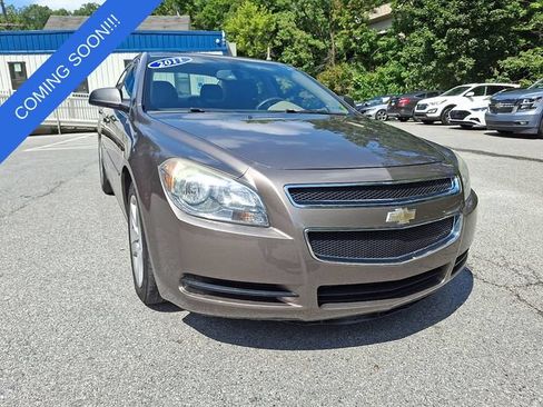 Used 2011 Chevrolet Malibu LS FWD image 3