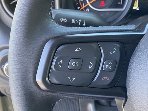 New 2025 Jeep Wrangler Rubicon w/ Technology Group image 16