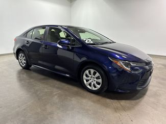 Used 2023 Toyota Corolla LE video 2