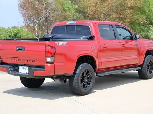 Certified 2022 Toyota Tacoma SR w/ SR Convenience Package RWD image 9