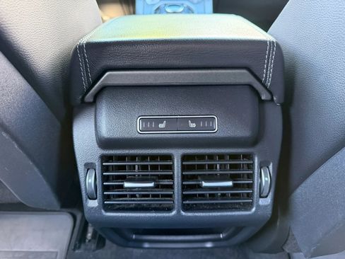 Used 2018 Land Rover Range Rover Evoque SE Premium AWD/4WD image 25