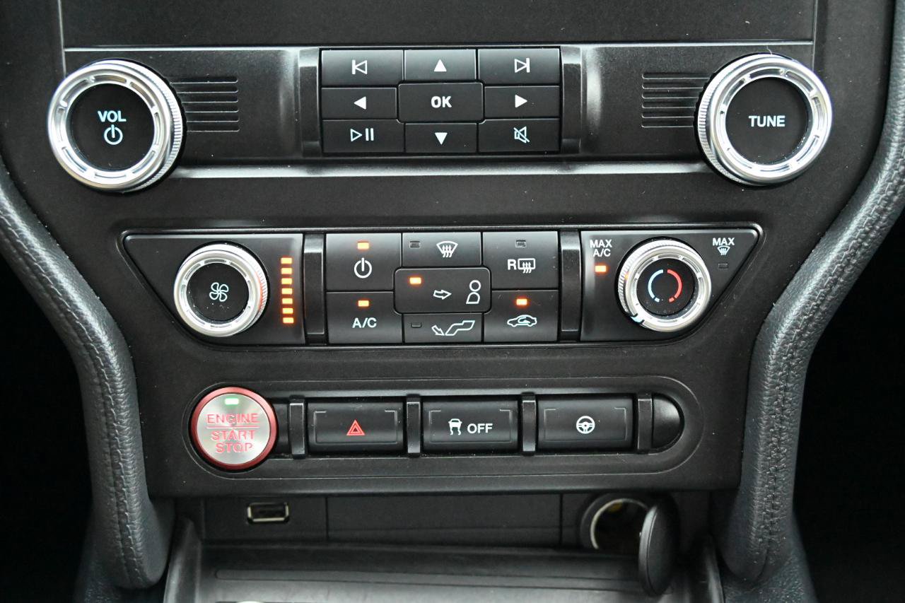 Used 2021 Ford Mustang Coupe RWD image 24