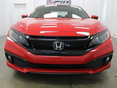 Used 2020 Honda Civic Sport image 2