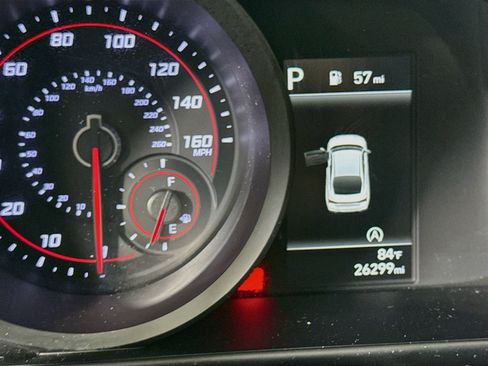 Used 2022 Hyundai Elantra SE FWD image 16