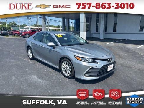 Used 2023 Toyota Camry LE image 1