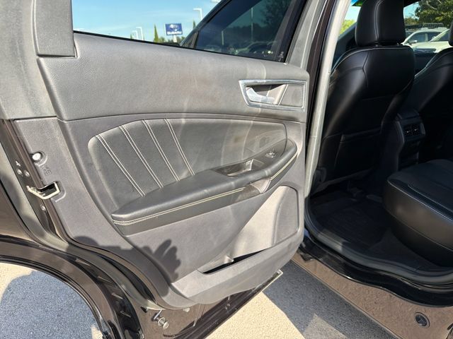Used 2020 Ford Edge ST w/ Equipment Group 401A AWD/4WD image 21