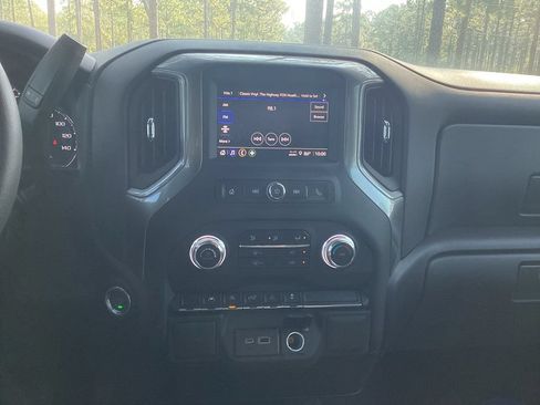 New 2025 GMC Sierra 1500 Pro w/ Graphite Edition AWD/4WD image 19