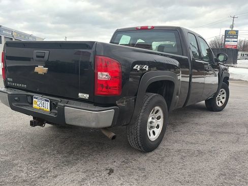 Used 2010 Chevrolet Silverado 1500 W/T image 8