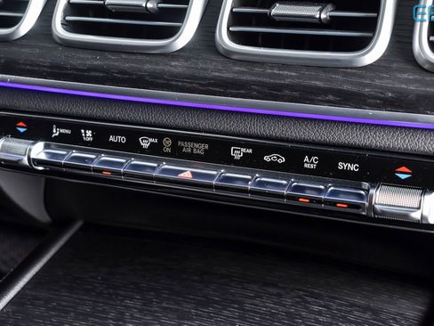 Used 2024 Mercedes-Benz GLE 350 4MATIC image 27