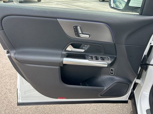 Used 2022 Mercedes-Benz GLA 250 image 17