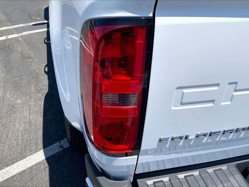 Used 2022 Chevrolet Colorado Z71 RWD image 28