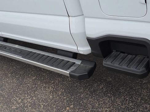 New 2026 Ford F250 XLT AWD/4WD image 18