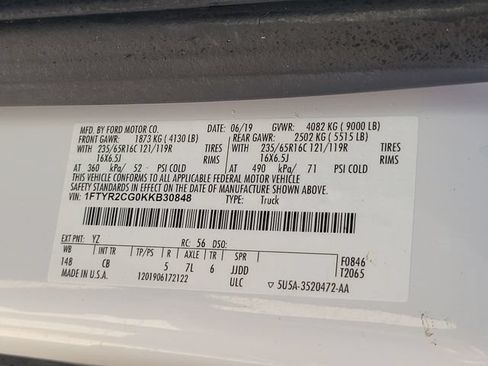 Used 2019 Ford Transit 250 148 Medium Roof RWD image 15