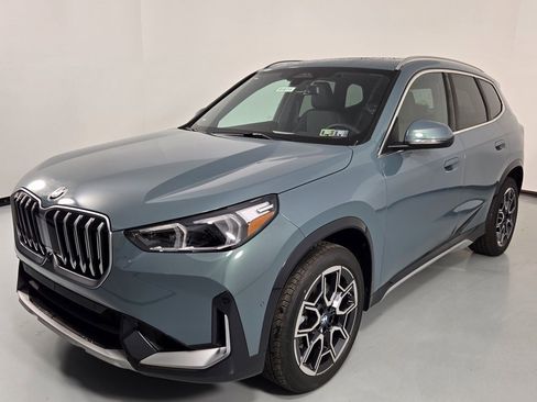 New 2026 BMW X1 xDrive28i image 3