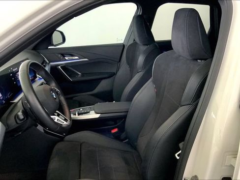 Used 2023 BMW X1 xDrive28i w/ M Sport Package AWD/4WD image 11