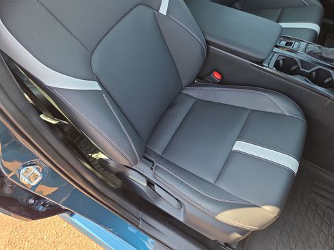 Certified 2025 Toyota Camry SE image 16