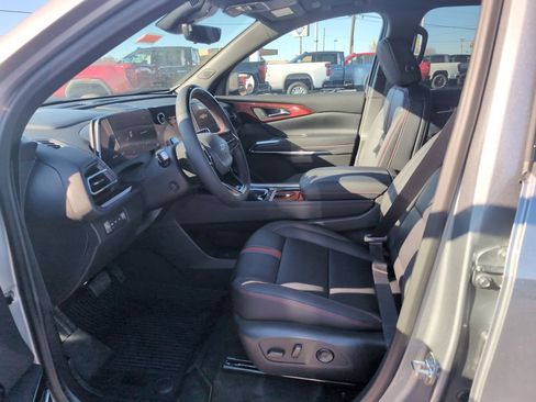 New 2026 Chevrolet Traverse RS image 13