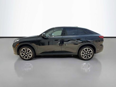 Certified 2025 BMW X2 xDrive28i AWD/4WD image 5