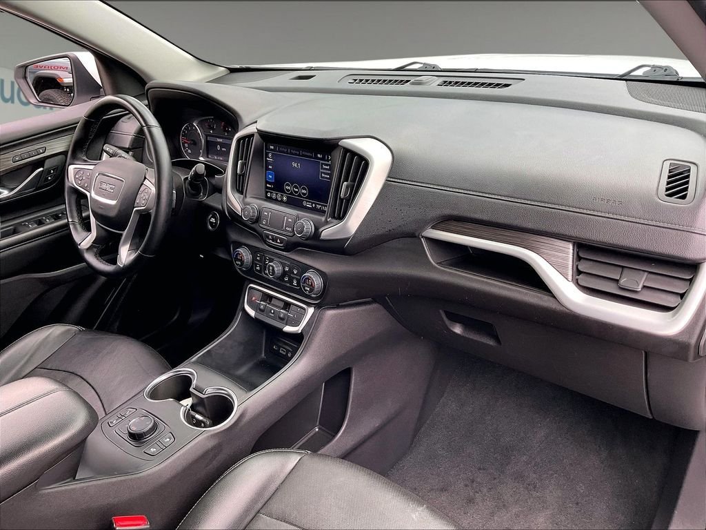 Used 2024 GMC Terrain SLT AWD/4WD image 13