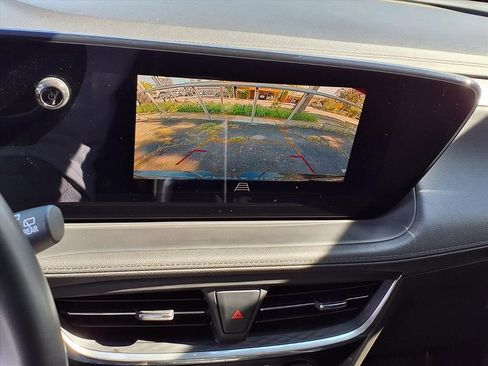 Used 2024 Buick Encore GX Sport Touring image 21