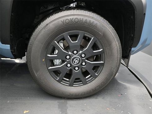 New 2025 Toyota 4Runner SR5 image 16