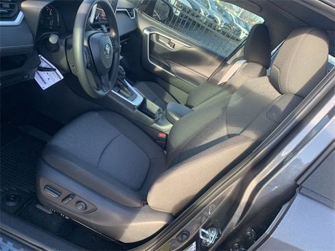 New 2025 Toyota RAV4 XLE image 18