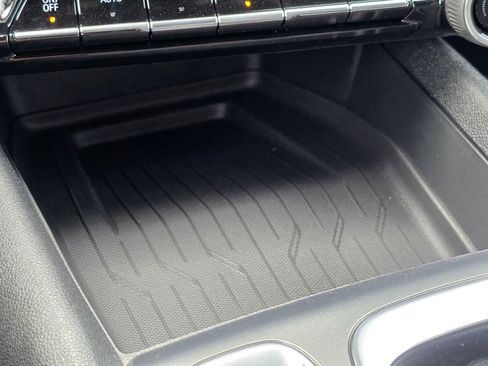 New 2026 Chevrolet Equinox EV LT image 27