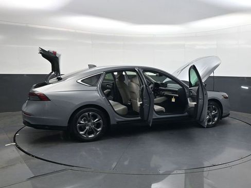 New 2025 Honda Accord EX-L image 35