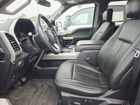 Used 2020 Ford F150 Lariat w/ Equipment Group 502A Luxury AWD/4WD image 12