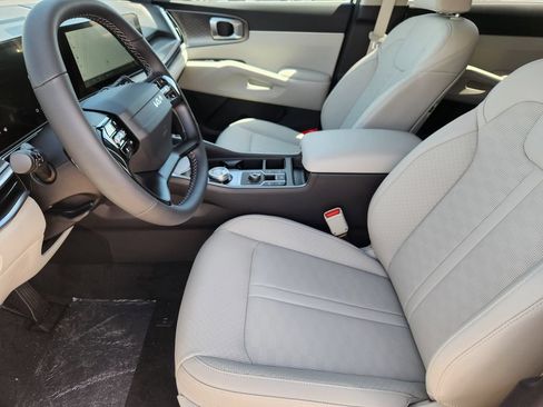 New 2026 Kia Sorento EX AWD/4WD image 8
