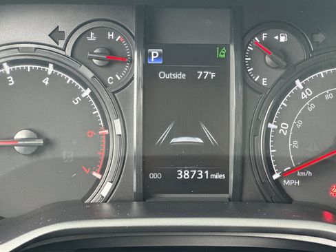 Used 2024 Toyota 4Runner SR5 Premium image 28