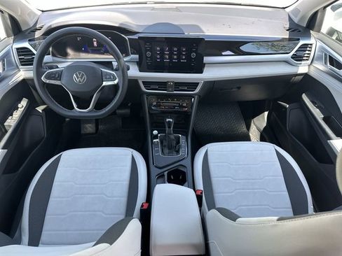 New 2026 Volkswagen Taos SE image 27