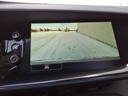 Certified 2022 Buick Envision Essence w/ Safety Package image 19