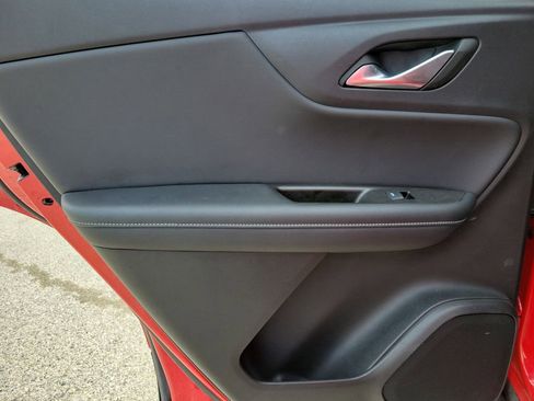 Certified 2023 Chevrolet Blazer LT w/ Convenience Package image 9