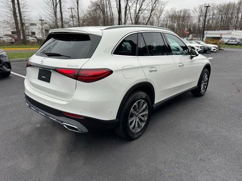 Used 2026 Mercedes-Benz GLC 300 4MATIC image 3