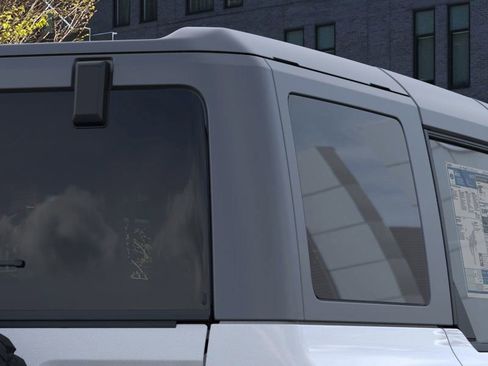 New 2025 Ford Bronco Outer Banks w/ Sasquatch Package image 25