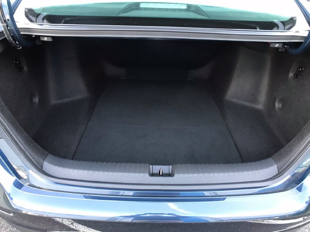 Certified 2023 Honda Accord EX image 26