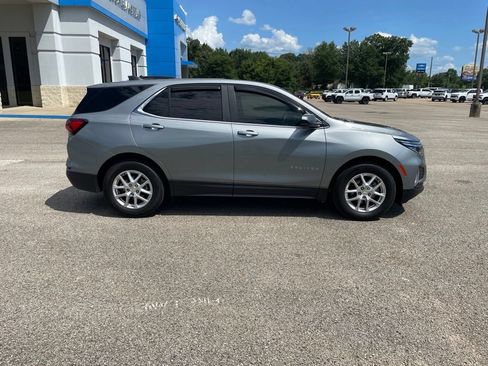 Used 2024 Chevrolet Equinox LT FWD image 7