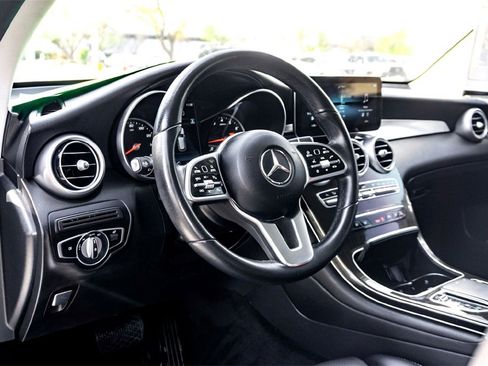 Used 2022 Mercedes-Benz GLC 300 4MATIC image 15