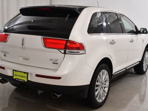 Used 2015 Lincoln MKX AWD w/ Equipment Group 102A image 12