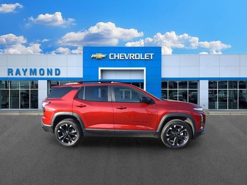 Certified 2025 Chevrolet Equinox RS AWD/4WD image 2