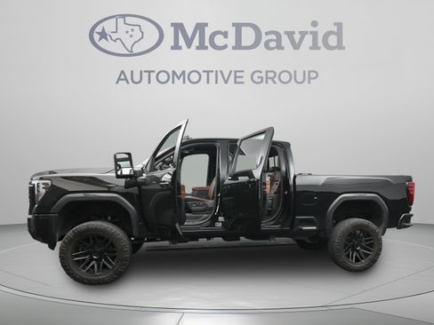 Used 2024 GMC Sierra 2500 Denali Ultimate AWD/4WD image 41