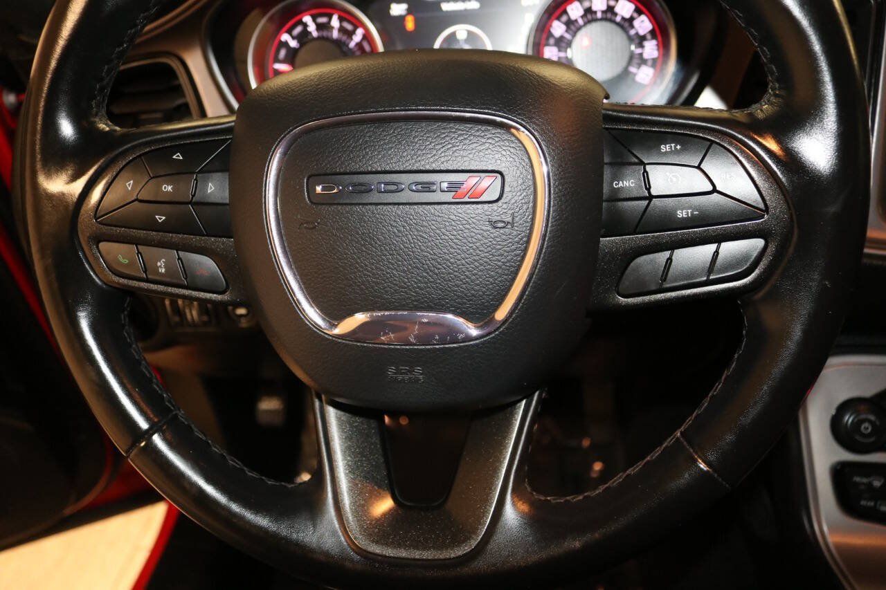 Used 2023 Dodge Challenger SXT RWD image 26