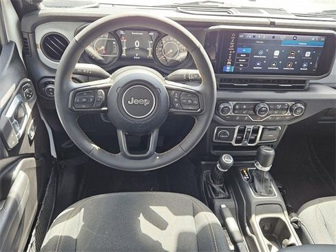 New 2024 Jeep Gladiator Sport image 12