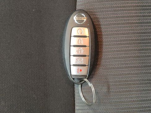 Used 2021 Nissan Sentra SV FWD image 32