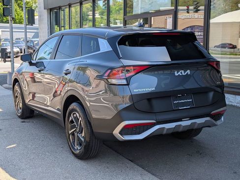 Certified 2023 Kia Sportage LX AWD/4WD image 9