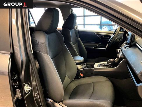 Certified 2021 Toyota RAV4 LE image 7