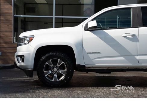 Used 2020 Chevrolet Colorado Z71 image 7